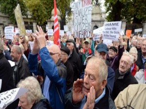 Elderly citizens protesting against cuts in the 2014 Budget.