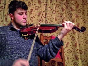 Fellow Deise finalist Macdara Ó Faoláin of An Rinn began playing the fiddle aged six. 