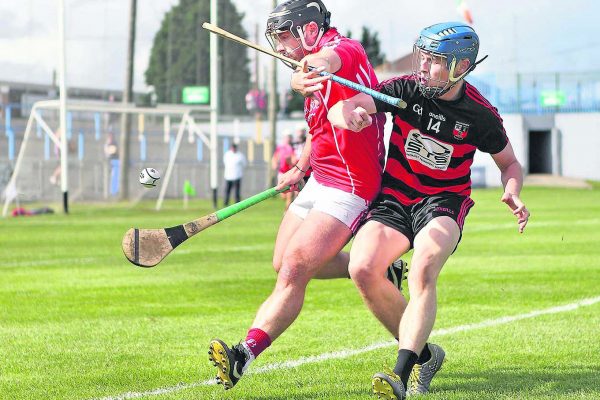 Gunners breeze into semi-final