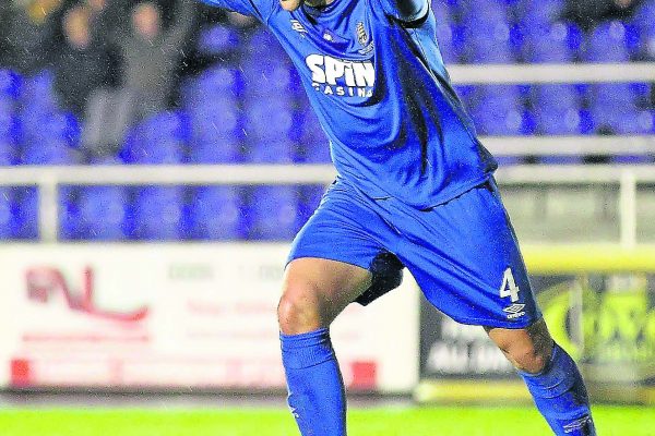 Blues sign off in great style