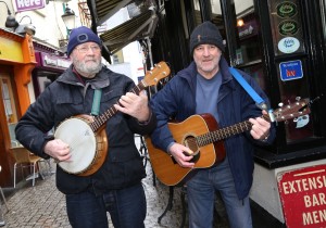 Jim Casey and Paddy Ryan performing in Arundel Lane