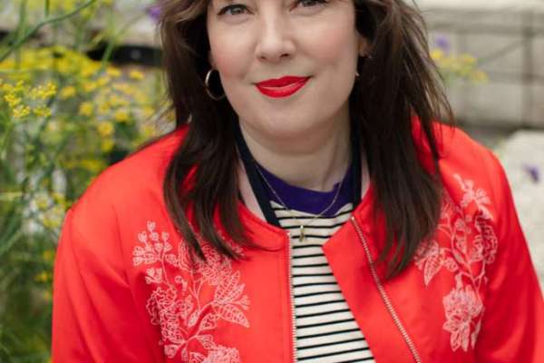 Journalist and Author Aoife Barry to visit Ardkeen Library