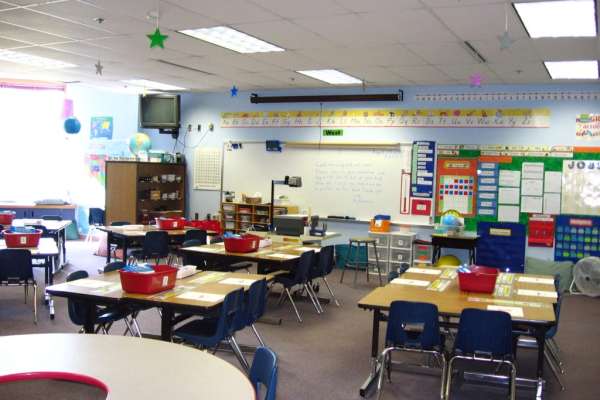 SNA protests outside Ministers&rsquo; Offices in Waterford
