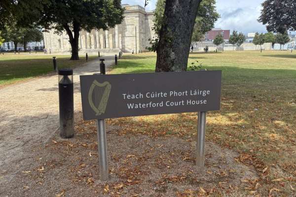 Gardaí caught thief wearing stolen clothes