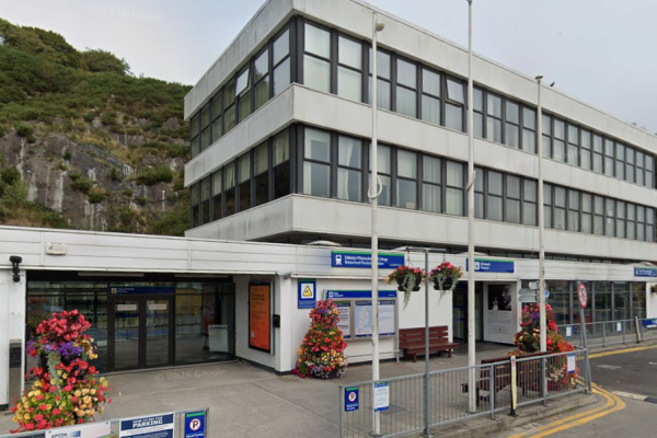 Tourist assaulted worker at train station