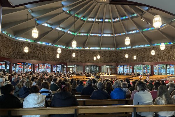 Crowds gather at vigil to pray for Birchwood fire victims